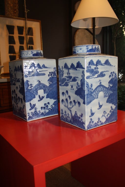 18th Century and Earlier Pair of Chinese Blue and White Porcelain Lidded Tea Canisters