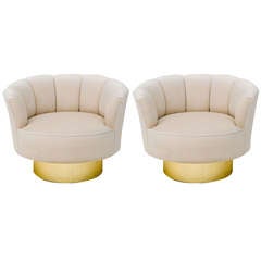 Pair of White Pearl Velvet Swiveling Club Chairs by Milo Baughman
