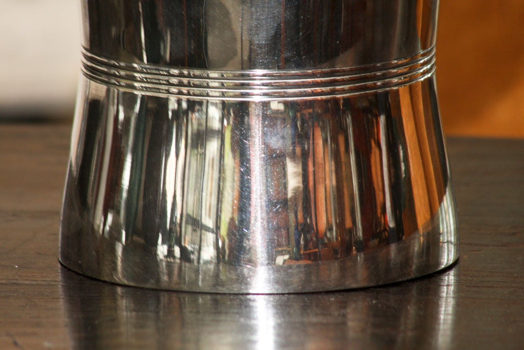 Exquisite Top Hat Ice Bucket/Wine Cooler in polished nickel with banded detail.