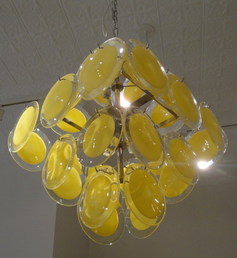 Yellow Vistosi Murano Glass Chandelier In Excellent Condition In Hudson, NY