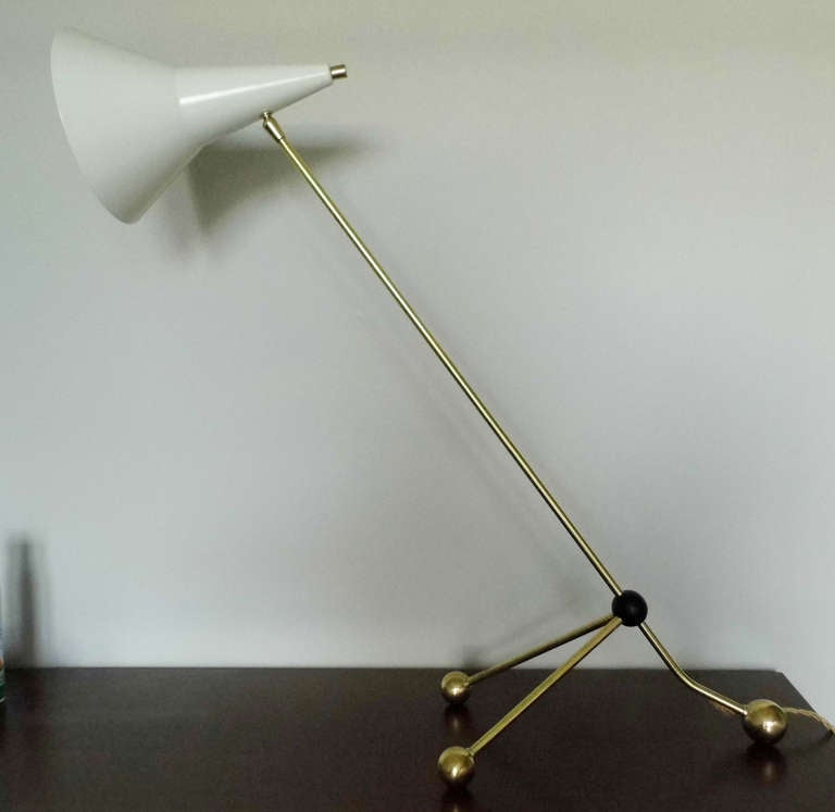 Italian Adjustable Table Lamp In Excellent Condition For Sale In Hudson, NY