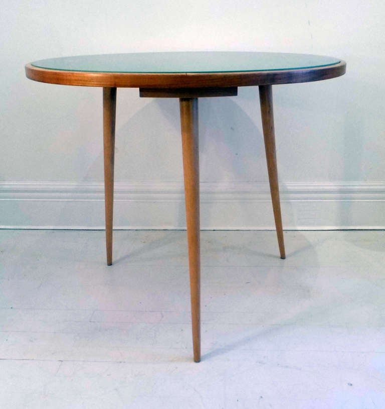 Mid-Century Modern Round Table with Green Glass For Sale
