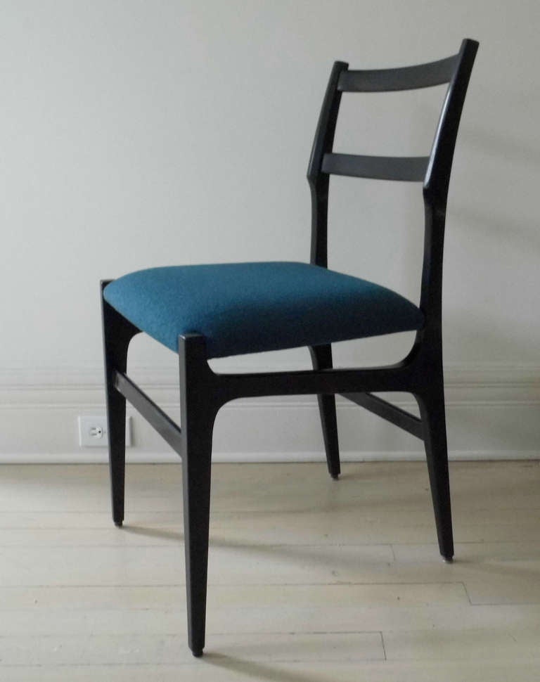 Mid-Century Modern Pair of Dining Chairs By Gio Ponti