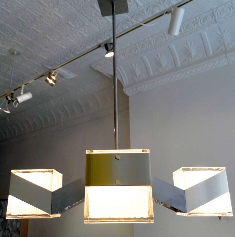 Sciolari Modernist Light Fixture In Good Condition In Hudson, NY