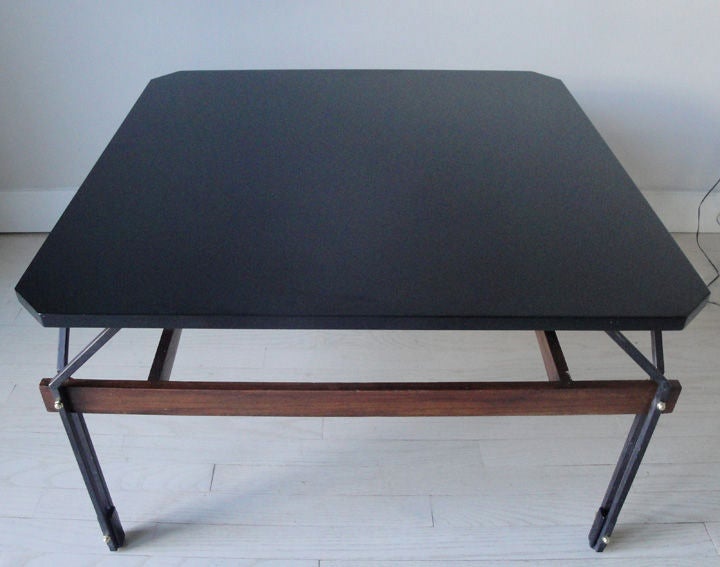 Coffee Table by Gianfranco Frattini In Excellent Condition For Sale In Hudson, NY