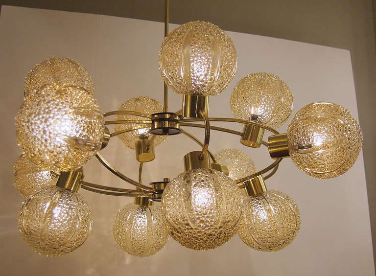 Exceptionally Large Orbital Globe Chandelier in Brass In Excellent Condition In Stamford, CT