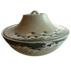 Japanese Crane Motif Glazed Ceramic Lidded bowl