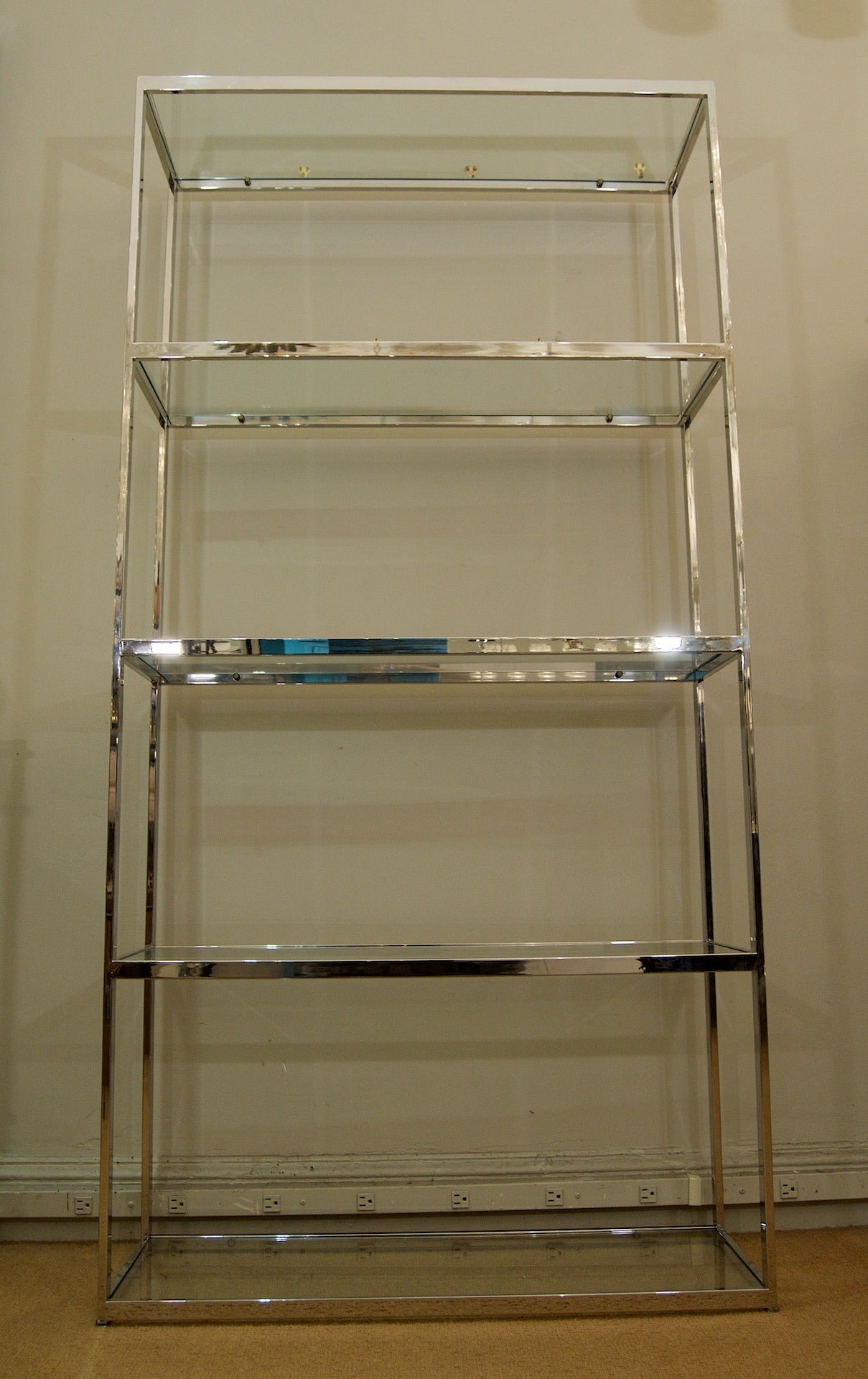 Milo Baughman Style Chrome and Glass Etagere In Excellent Condition For Sale In Stamford, CT