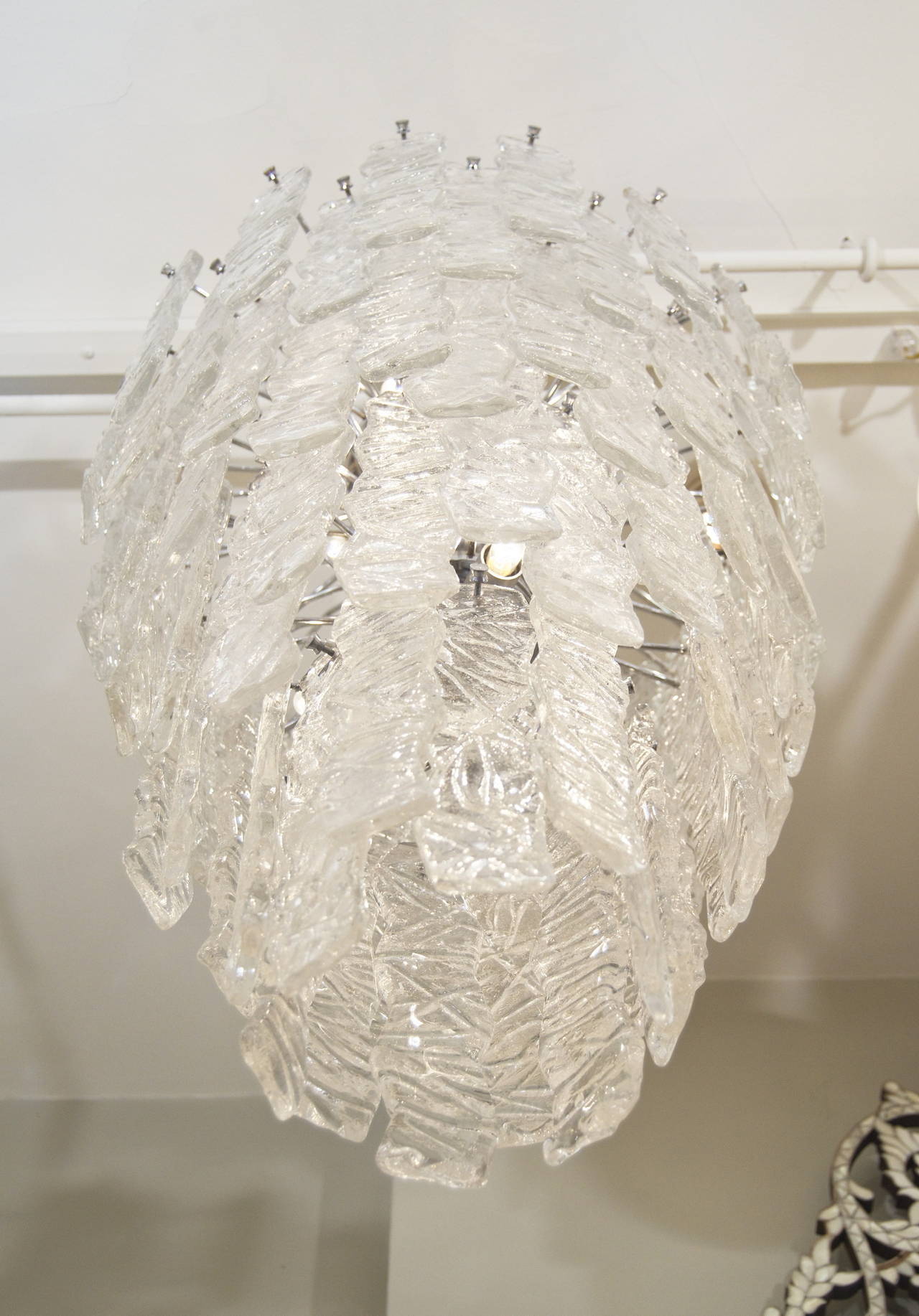 Mazzega Glass Chandelier In Excellent Condition In Stamford, CT
