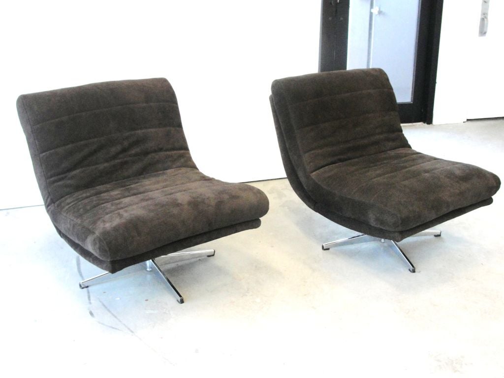 Suede Pair of Stunning Swivel Slipper Chairs in Leather