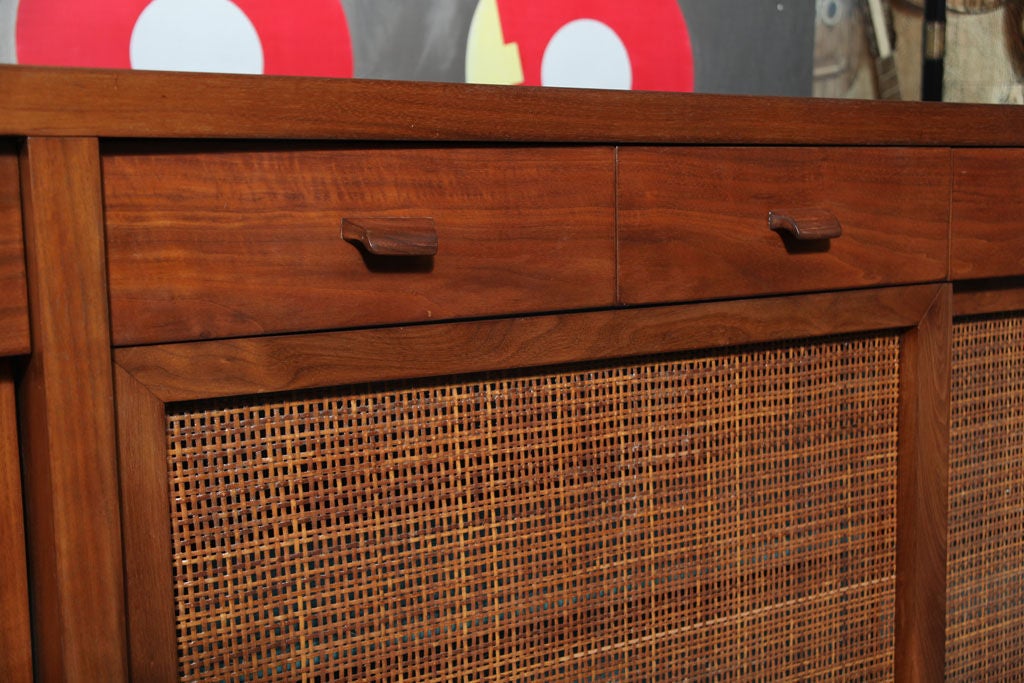 An Exceptional Extra-Long (Slightly Curved) Mahogany Sideboard 1