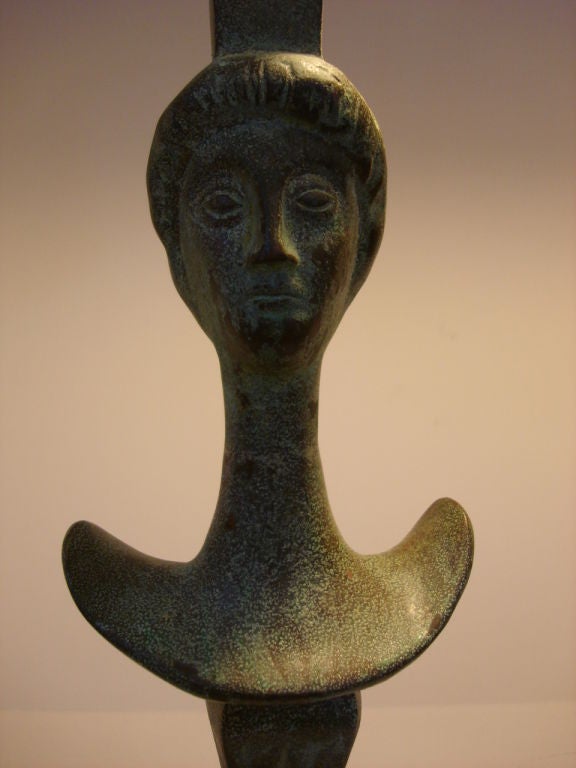 Tête de Femme Pair of Verdigris Bronze Sculptural Table Lamps In Good Condition In East Hampton, NY