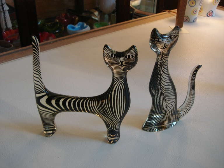 Made in Brazil by artist Abraham Palatnik, circa 1960s, these acrylic standing cats are signed by Abraham Palatnik. Midcentury Lucite sculptures by a pioneer in the Kinetic and Op Art movement. Horizontal cat: 7