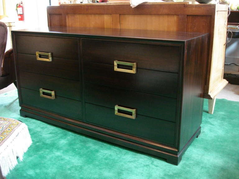 8 wonderful ample drawers with modern brass pulls