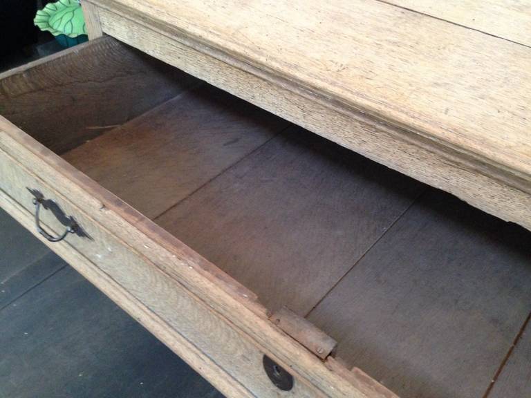 Wonderful 19th Century Natural Oak Oversized Chest For Sale 2