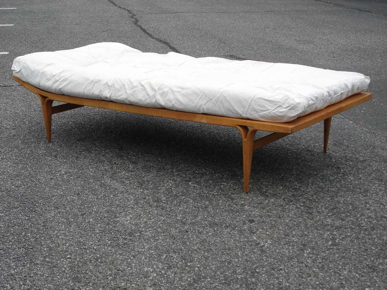 Bruno Mathsson T303 Berlin Daybed for Karl Mathsson
