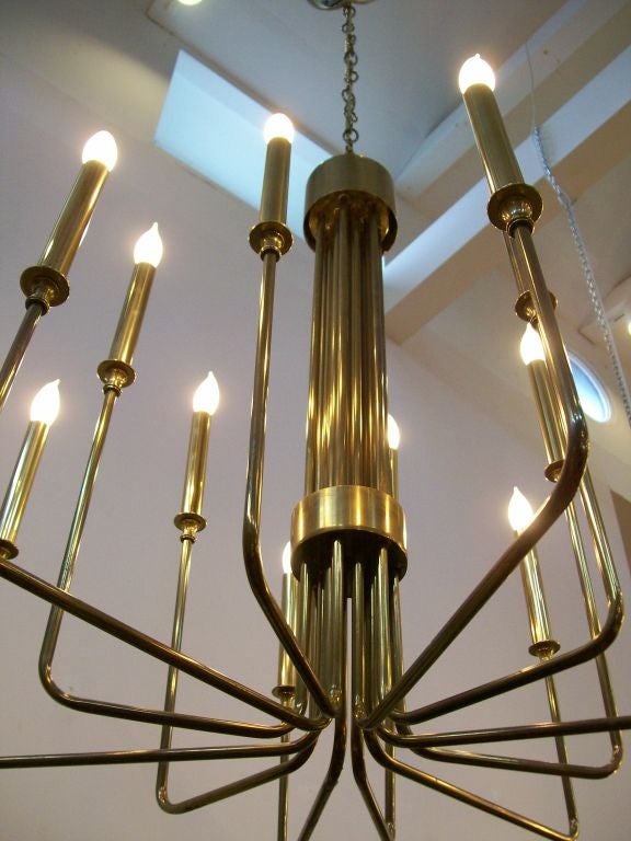 Mid-20th Century Hart Associates Brass Chandelier in the Manner of Tommi Parzinger