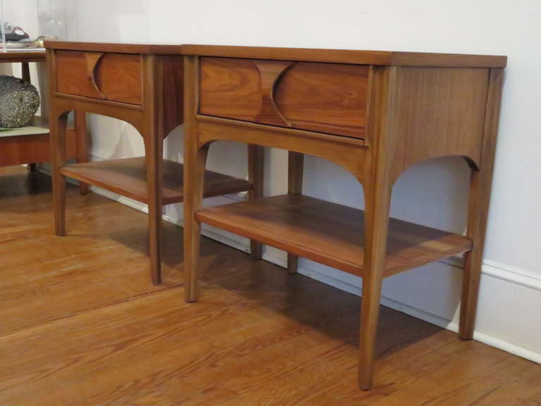 American Kent Coffey Pair of Side Tables / End Tables