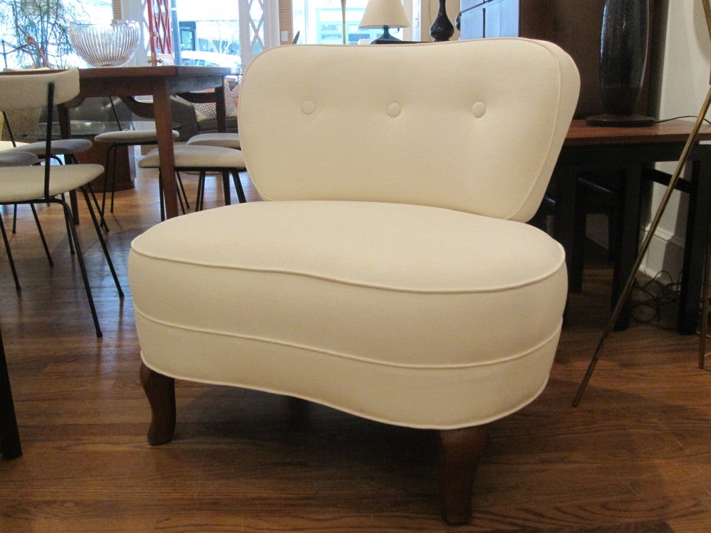Rare  Oversized Chair by Edward Wormley for Dunbar 2 Available