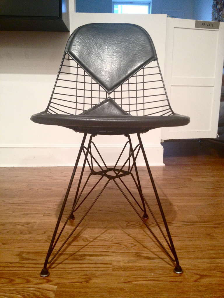 American Set of Seven Eames Dining Chairs With Bikini Pads and Eiffel Bases