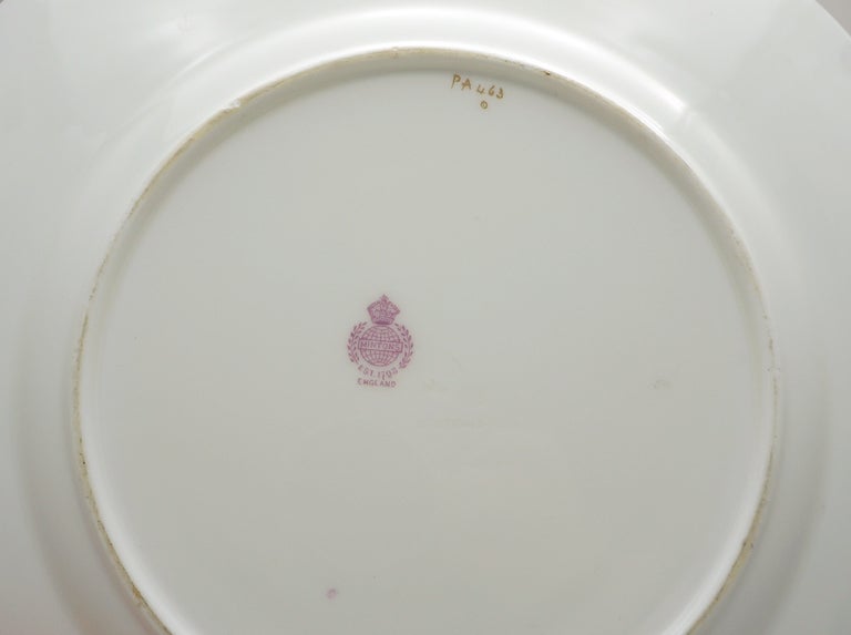 Set Of 12 Minton Art Nouveau Dinner Plates W/ Raised Gold on Gray In Excellent Condition In Great Barrington, MA