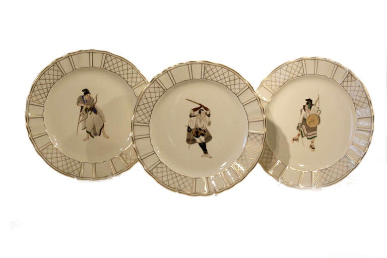 Japonisme Set of 12 Hand Decorated Limoges Dessert Plates with Japanese Subjects