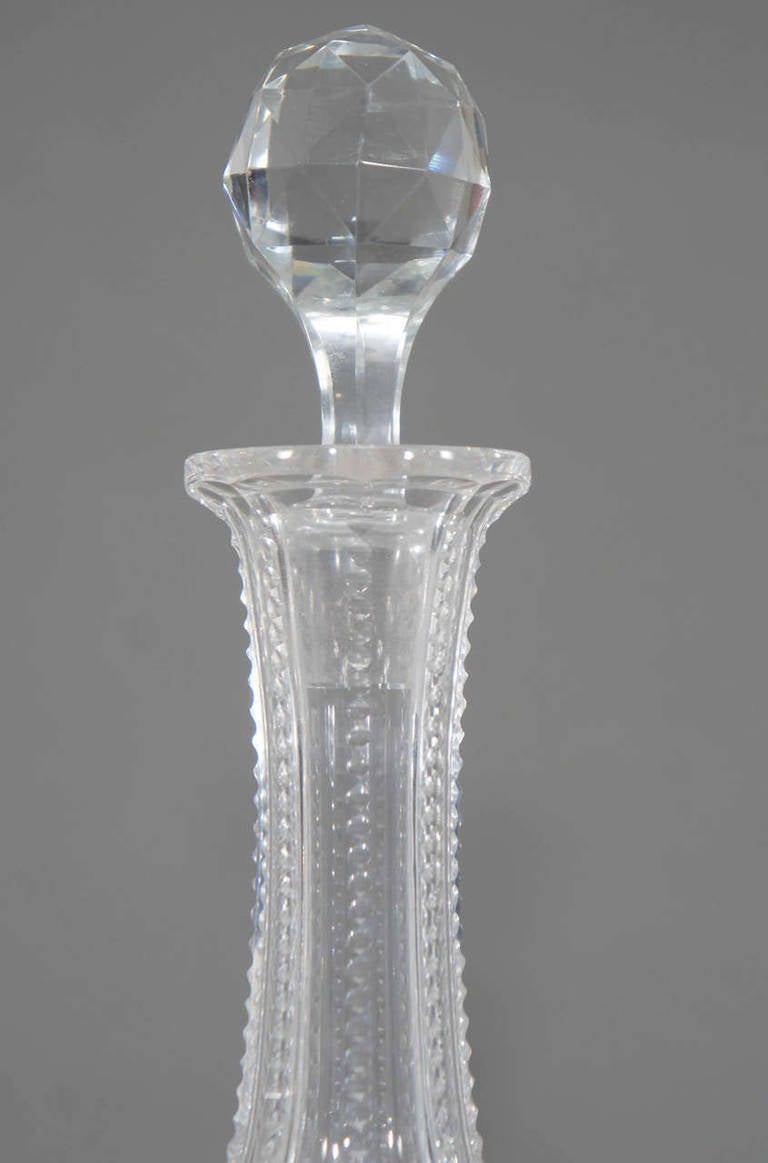 Cristal Service à liqueurs de six pièces en cristal taillé composé de quatre carafes, d'un claret et d'un pichet, 19e siècle en vente