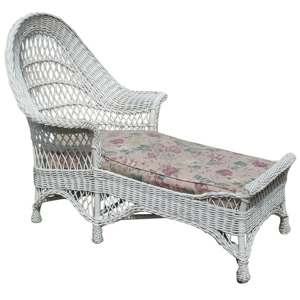Bar Harbor Wicker Chaise Lounge For Sale