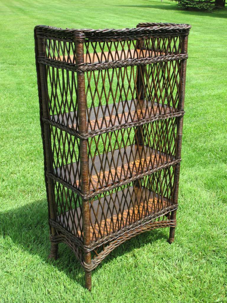 Bar Harbor Wicker Bookcase In Excellent Condition In Sheffield, MA