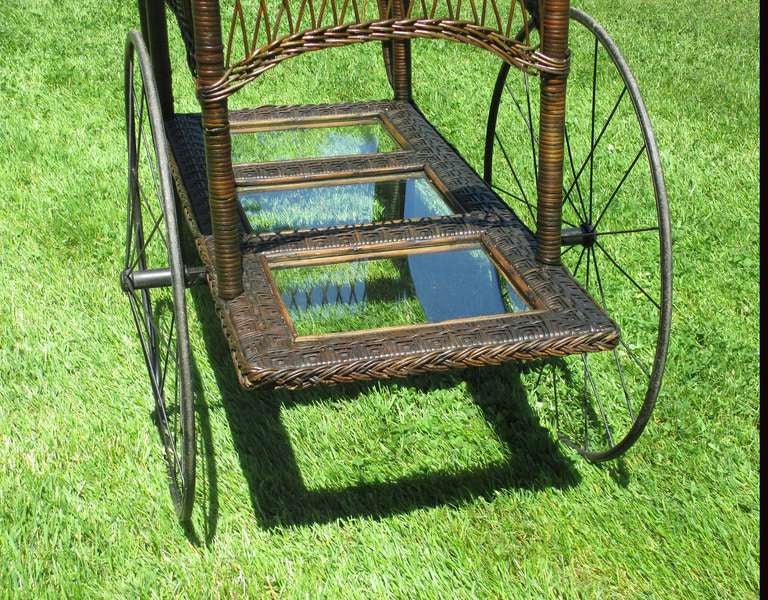 20th Century Bar Harbor Wicker Tea Cart For Sale