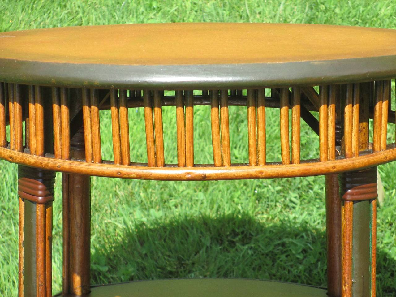 Stick Wicker End Table In Excellent Condition In Sheffield, MA