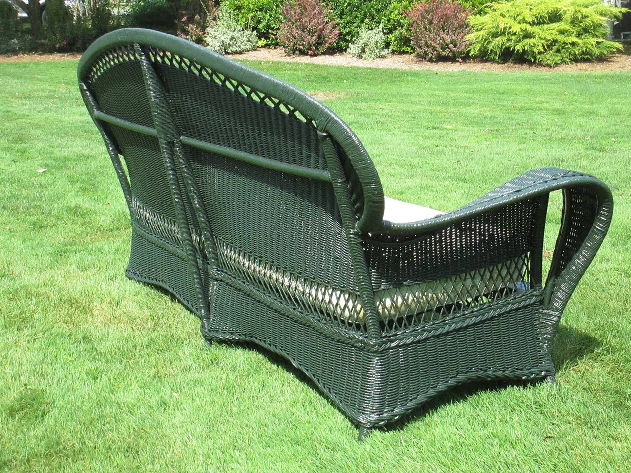Three-Piece High Style Art Deco Wicker Suite In Excellent Condition For Sale In Sheffield, MA