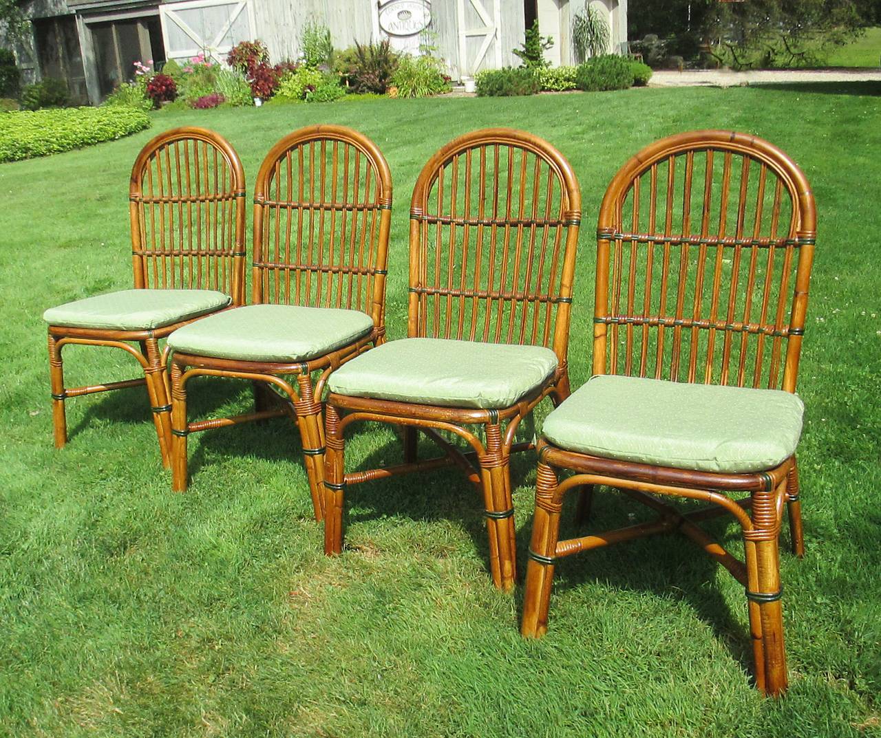 20th Century Five-Piece Stick Wicker Dining Set For Sale