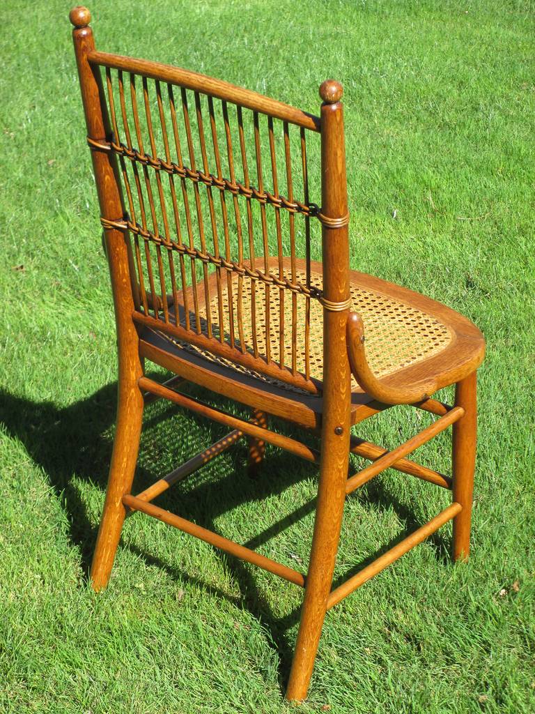 Matching Pair Wicker Side Chairs In Excellent Condition In Sheffield, MA