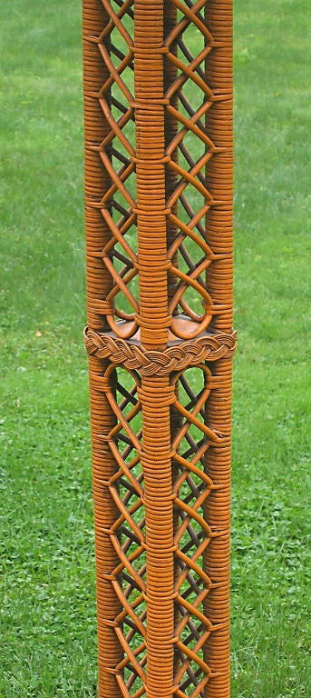Woven EIFFEL TOWER WICKER FLOOR LAMP