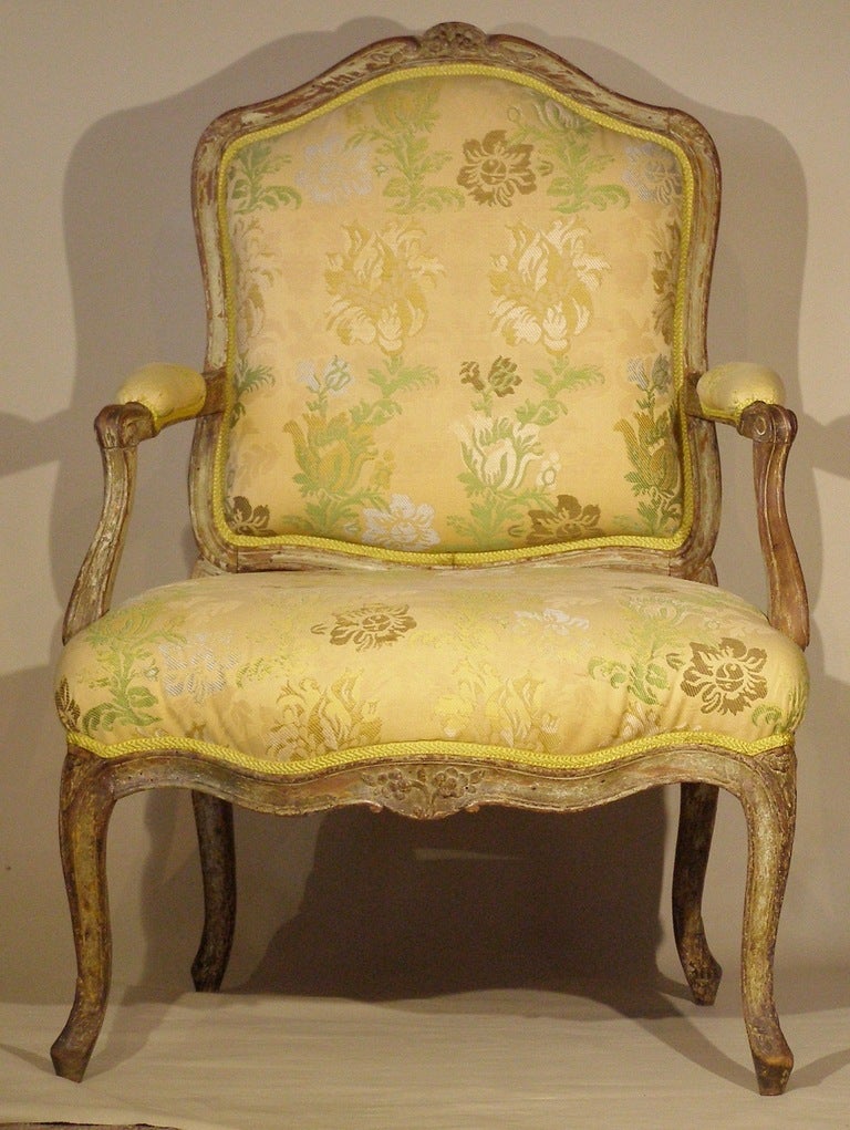 Louis XV French Painted Beech Fauteuil a la Reine Arm Chair