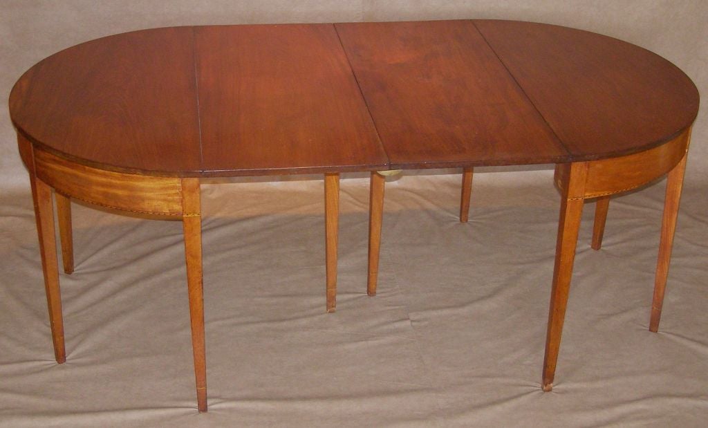 American 18th Century Federal Period Inlaid Mahogany Two Part Dining Table In Excellent Condition In Great Barrington, MA