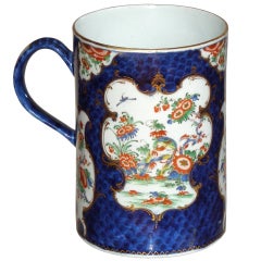 Early Worcester Blue Scale Mug