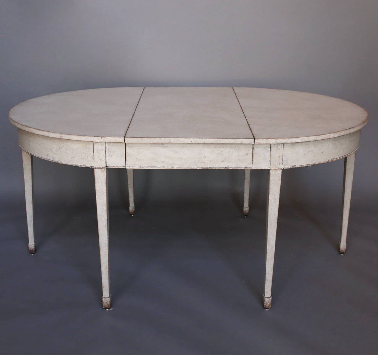 Swedish Dining Table with Extensions In Excellent Condition In Sheffield, MA