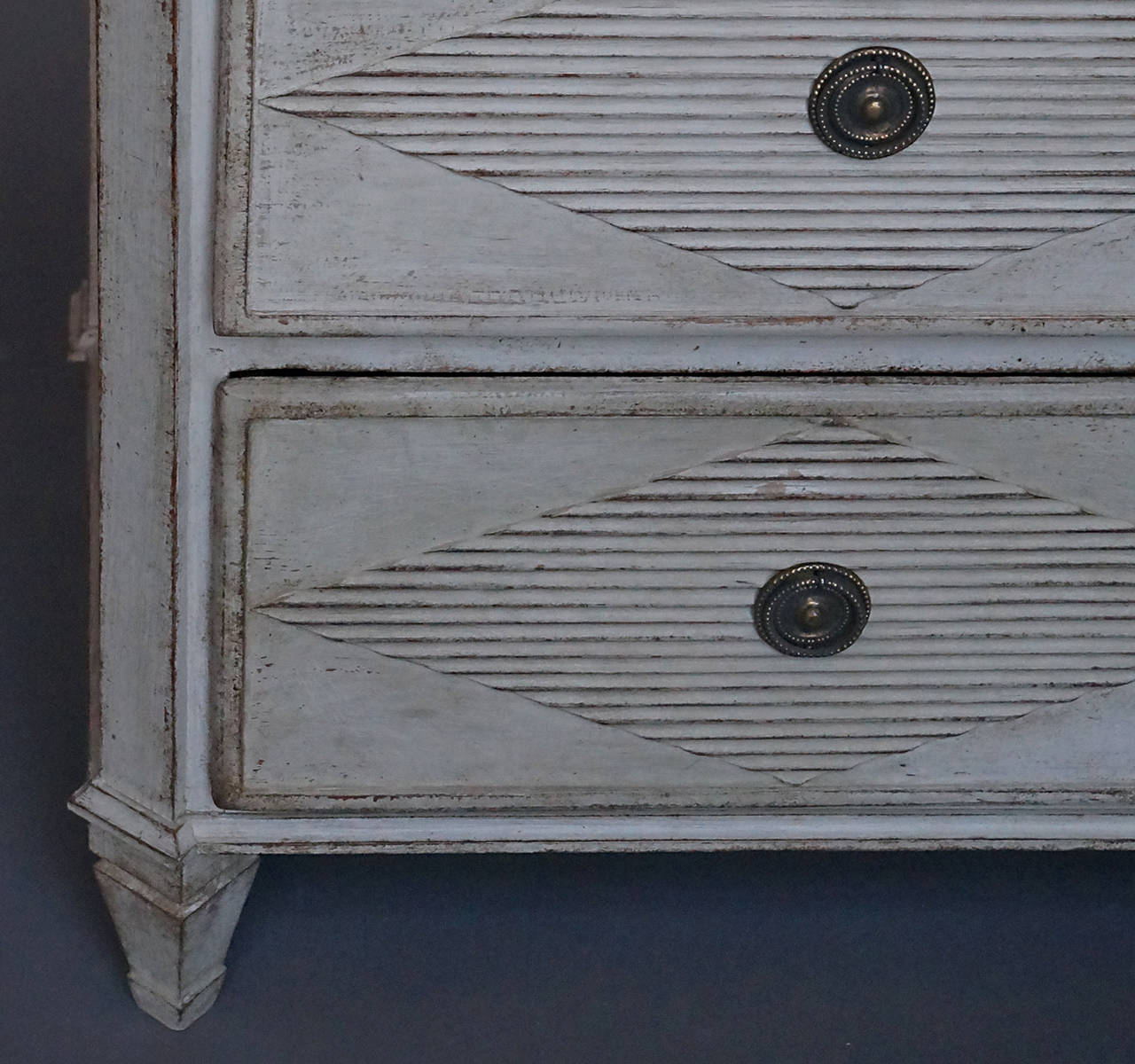 19th Century Swedish Chest of Drawers with Reeded Detail