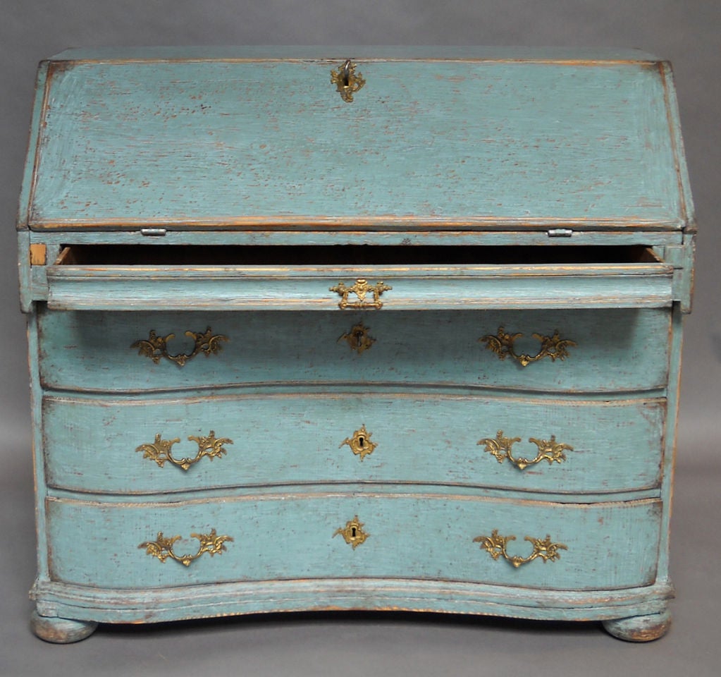 18th Century and Earlier Period Rococo Writing Desk