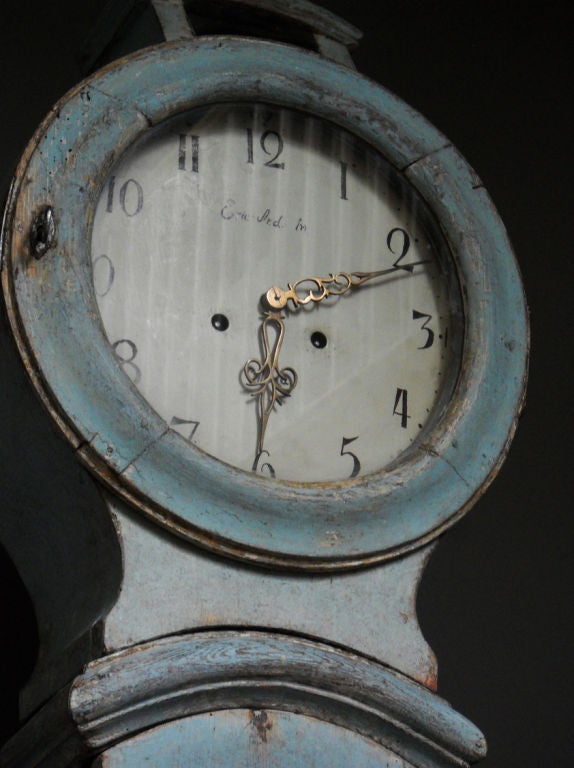 Carved Blue Mora Clock with Urn Finial For Sale