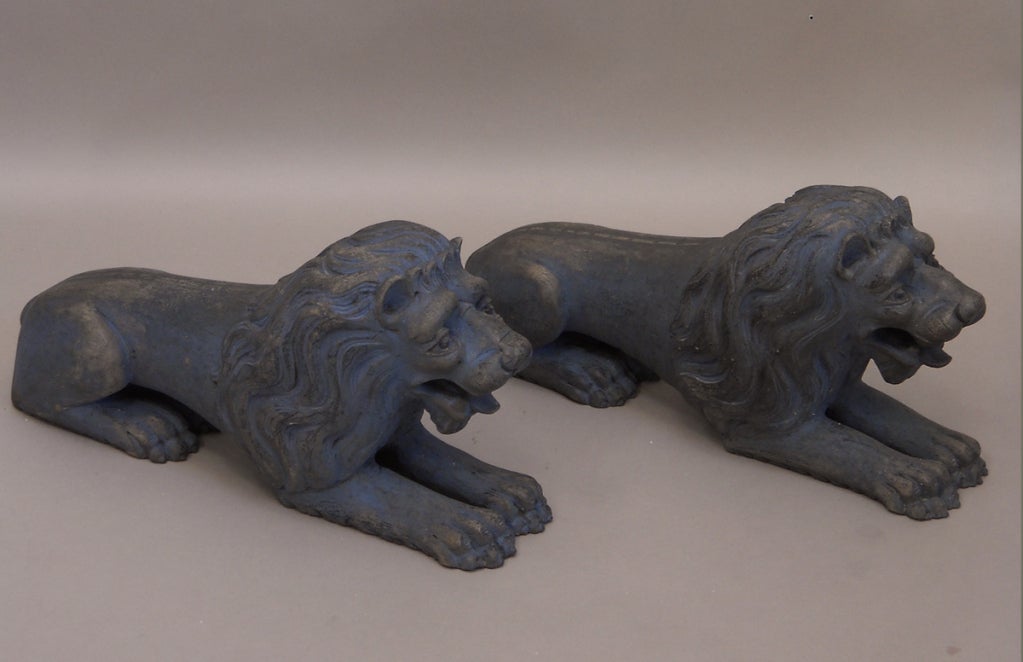19th Century Pair of Carved Lions Couchant For Sale