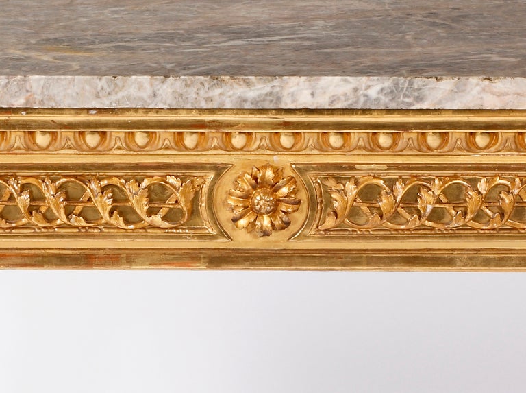 Eine bedeutende neoklassizistische Konsole aus vergoldetem Holz Florenz, Italien (18. Jahrhundert und früher) im Angebot
