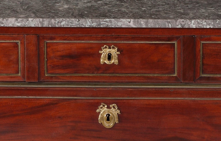 A Louis XVI Bronze Mounted Mahogany Commode In Good Condition In Sheffield, MA