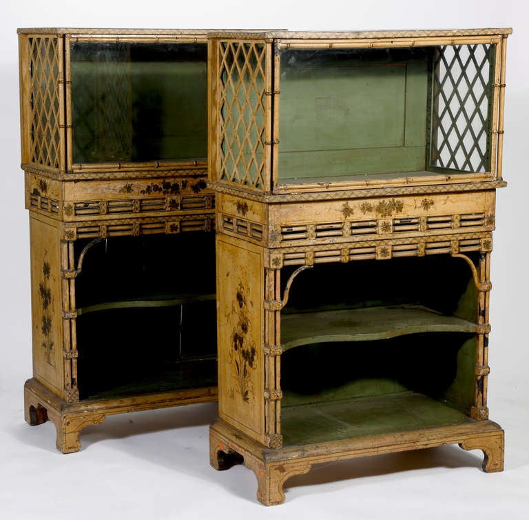 A Pair of Regency Japanned Display Cabinets Provenance: Doris Duke Collection In Good Condition For Sale In Sheffield, MA