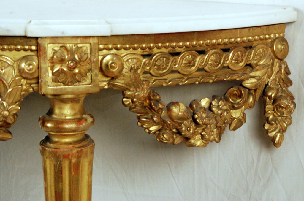 French Fine Louis XVI Giltwood Console Table