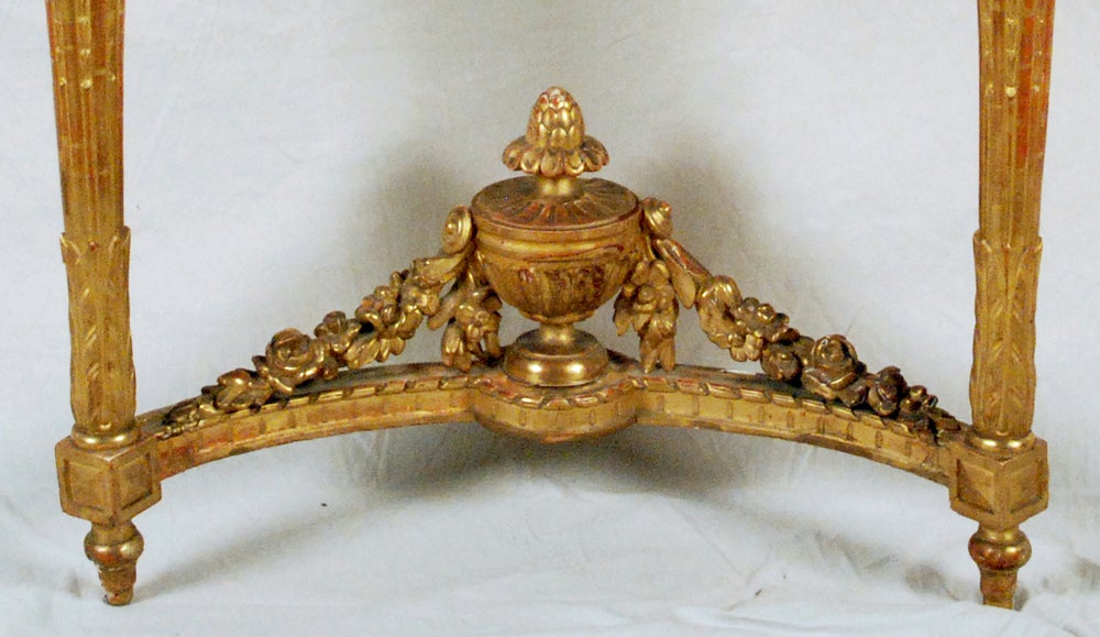 Fine Louis XVI Giltwood Console Table In Excellent Condition In Sheffield, MA