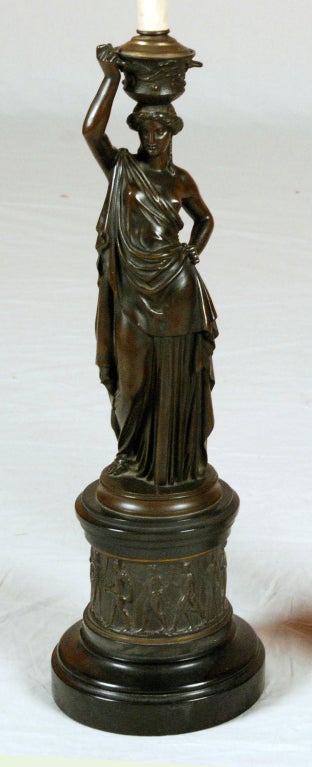 Französische Bronzefiguren von Louis Valentin Elias Robert, Paar (19. Jahrhundert) im Angebot