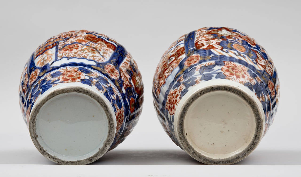 19th Century Pair of Imari Ribbed Vases and Covers